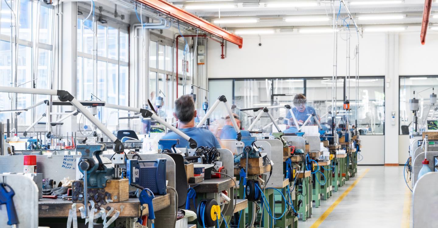 Essilux tra gli azionisti avanza la community dei dipendenti
